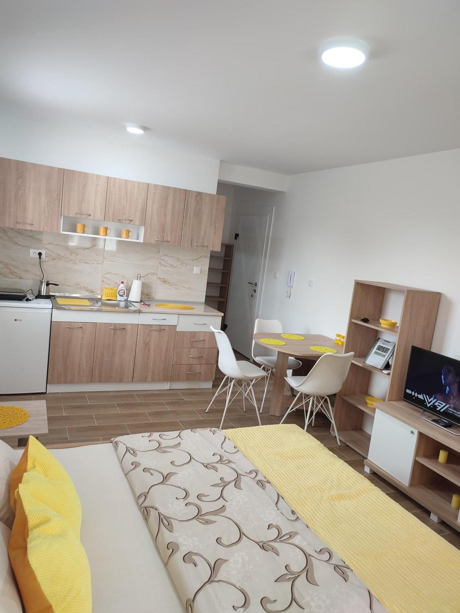 Hn Lux & Spa Veliko Gradište エクステリア 写真